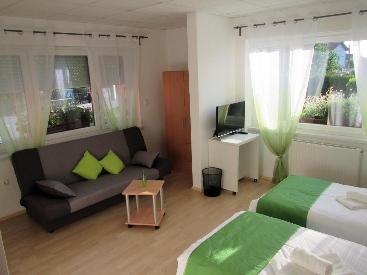 Pod Orehi Bed & Breakfast Postojna Dış mekan fotoğraf