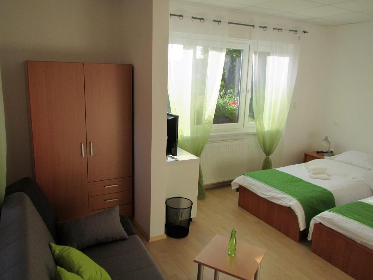 Pod Orehi Bed & Breakfast Postojna Dış mekan fotoğraf
